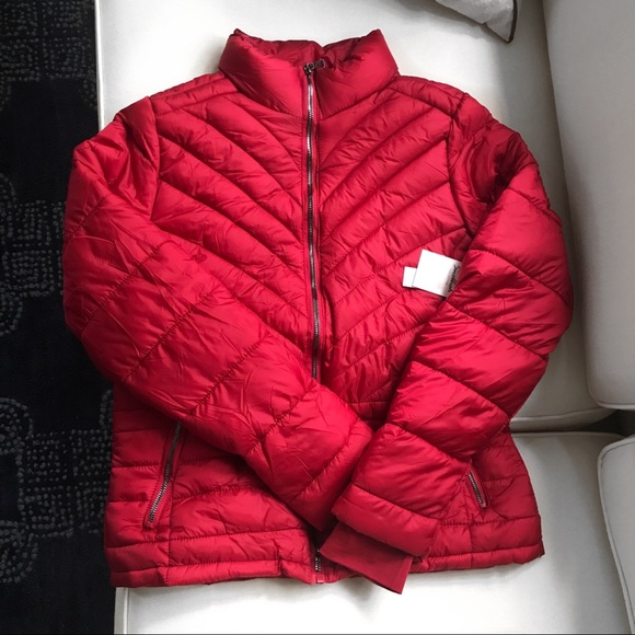 🆕 DARK RED SNOBBISH PUFFER JACKET! - Picture 12 of 13